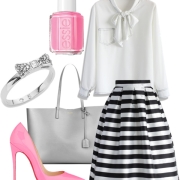 Mom Style Fashion in Pink