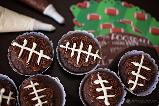 Football-Cupcakes