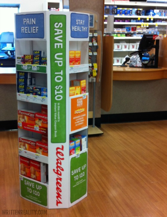 walgreens-pfizer-display