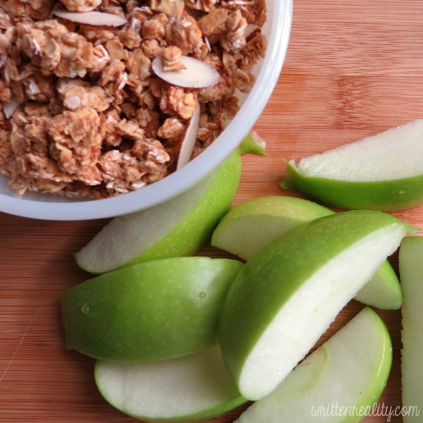 a no-bake granola crumble for on the go