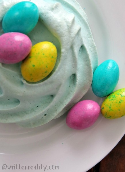 Easter meringue nest