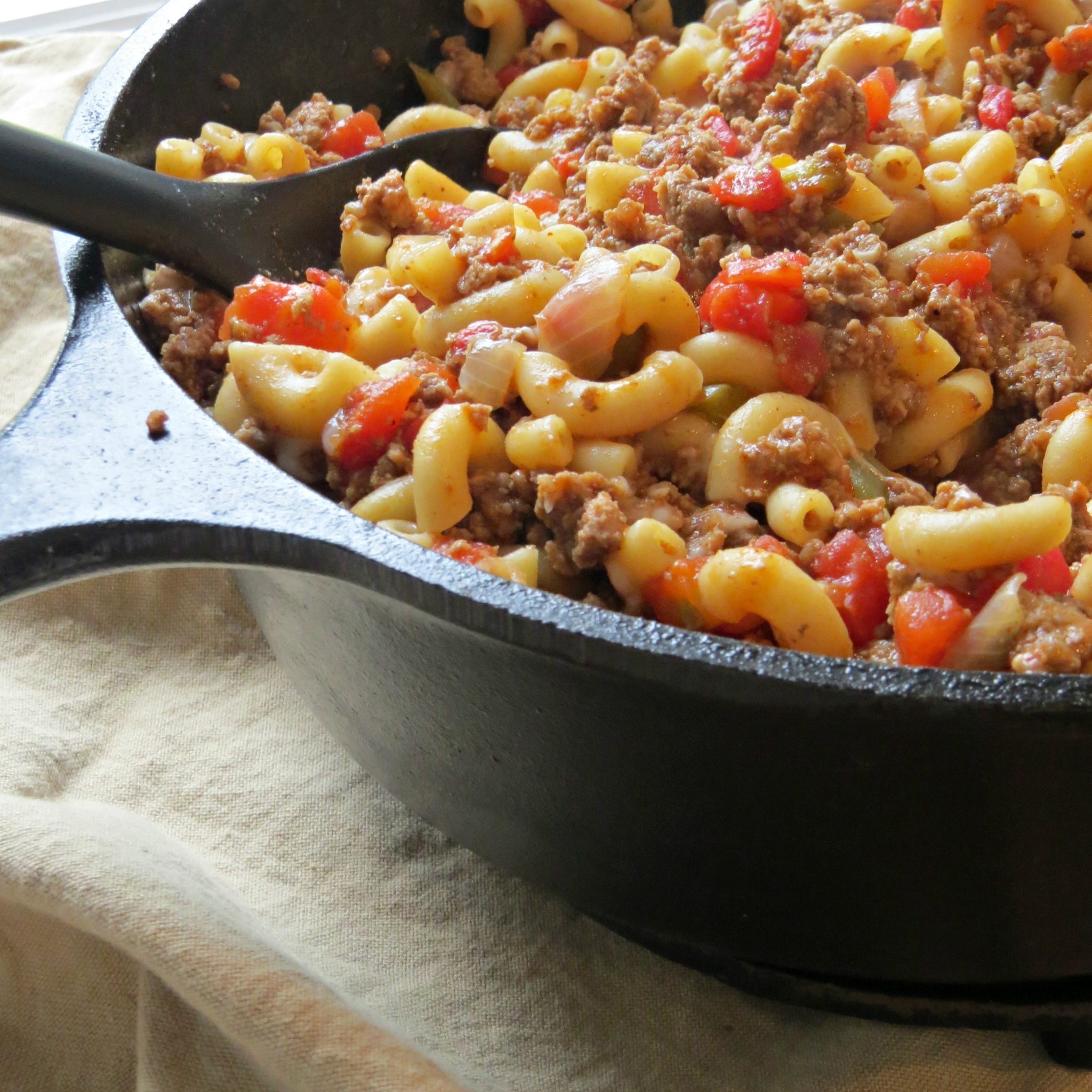 cheesy-ground-beef-pasta-skillet-recipe-yummly-recipe-beef