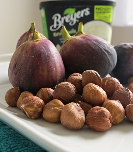 figs-hazelnuts